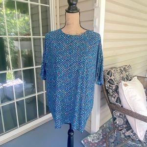LulaRoe Irma Shirt